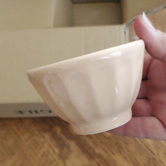 Anthropologie Shiny Mini Latte Bowls - set of 4 - apricot pink - Picture 12 of 14